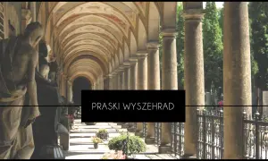Kamienne rzeźby i kolumnada na cmentarzu Wyszehrad.