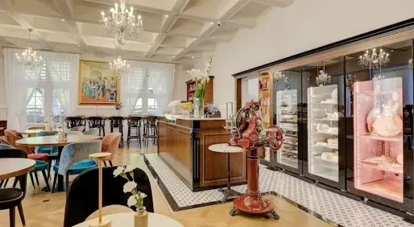 Gdzie zjeść w Krynicy-Zdroju? Odkryj najlepsze restauracje i smaki