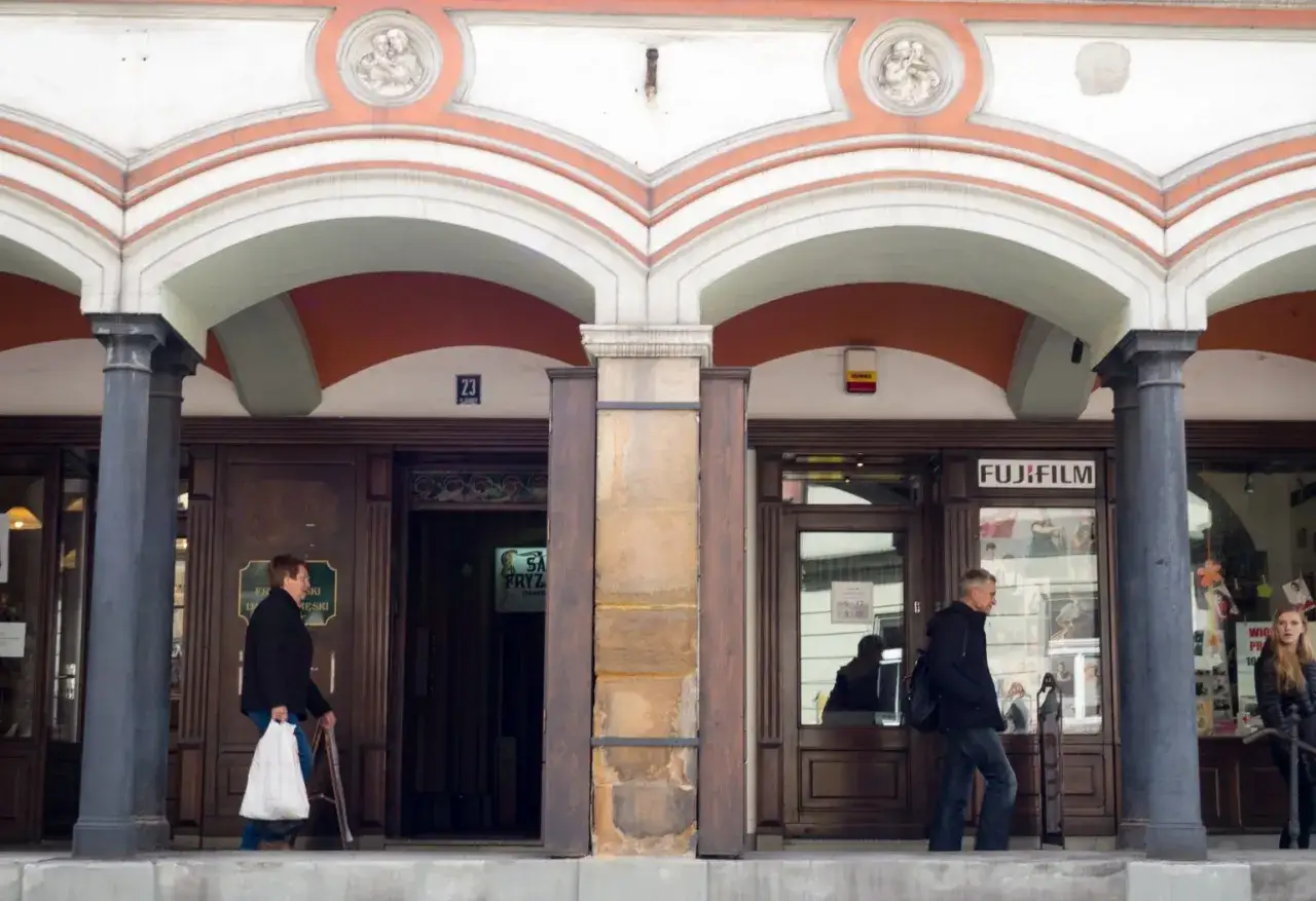 Zdjęcie Cieszyn gdzie zjeść? Odkryj najlepsze lokalne restauracje i kawiarnie